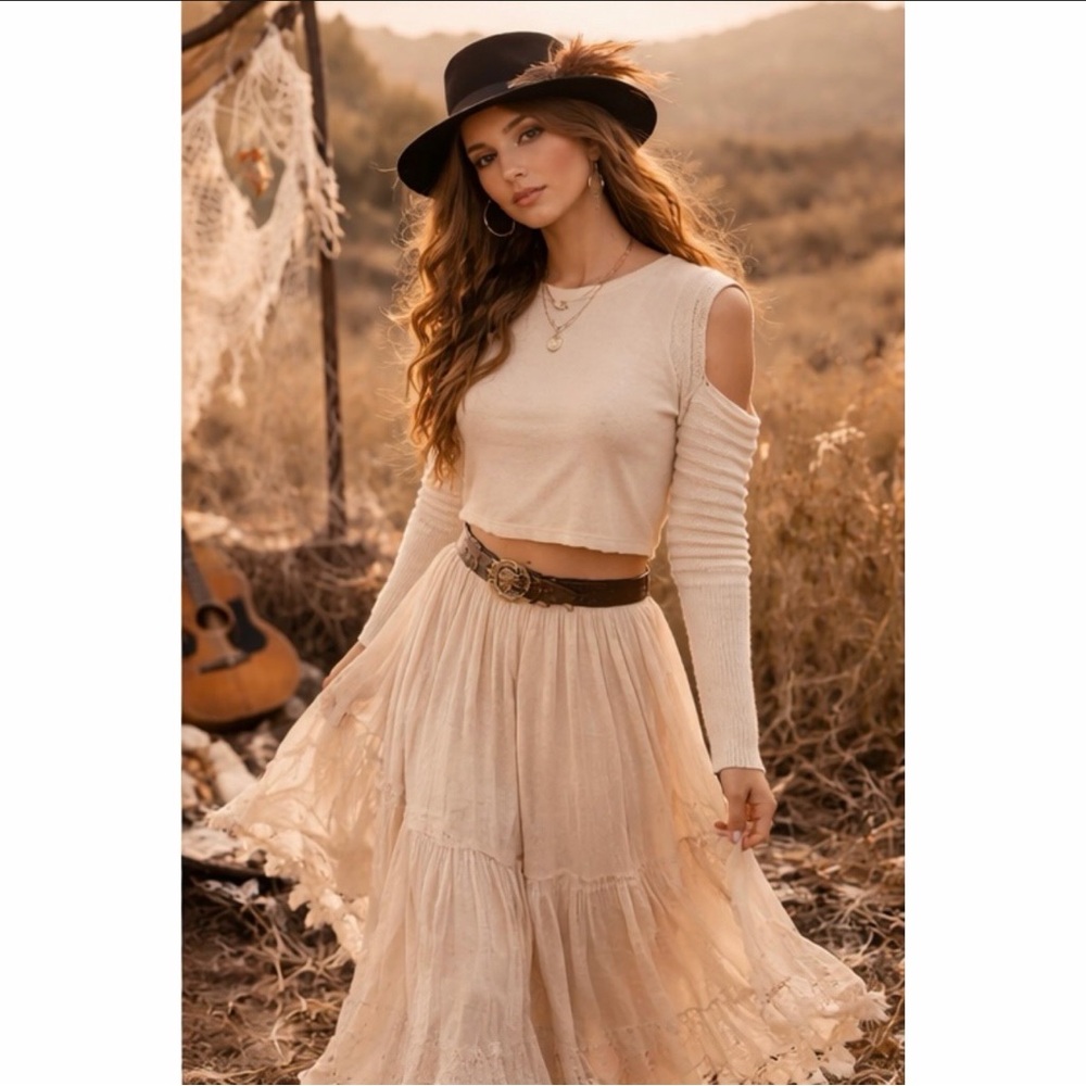 ✨ Zara Boho Cold Shoulder Knit Sleeve Crop Top Size Small Cream Festival Chic ✨